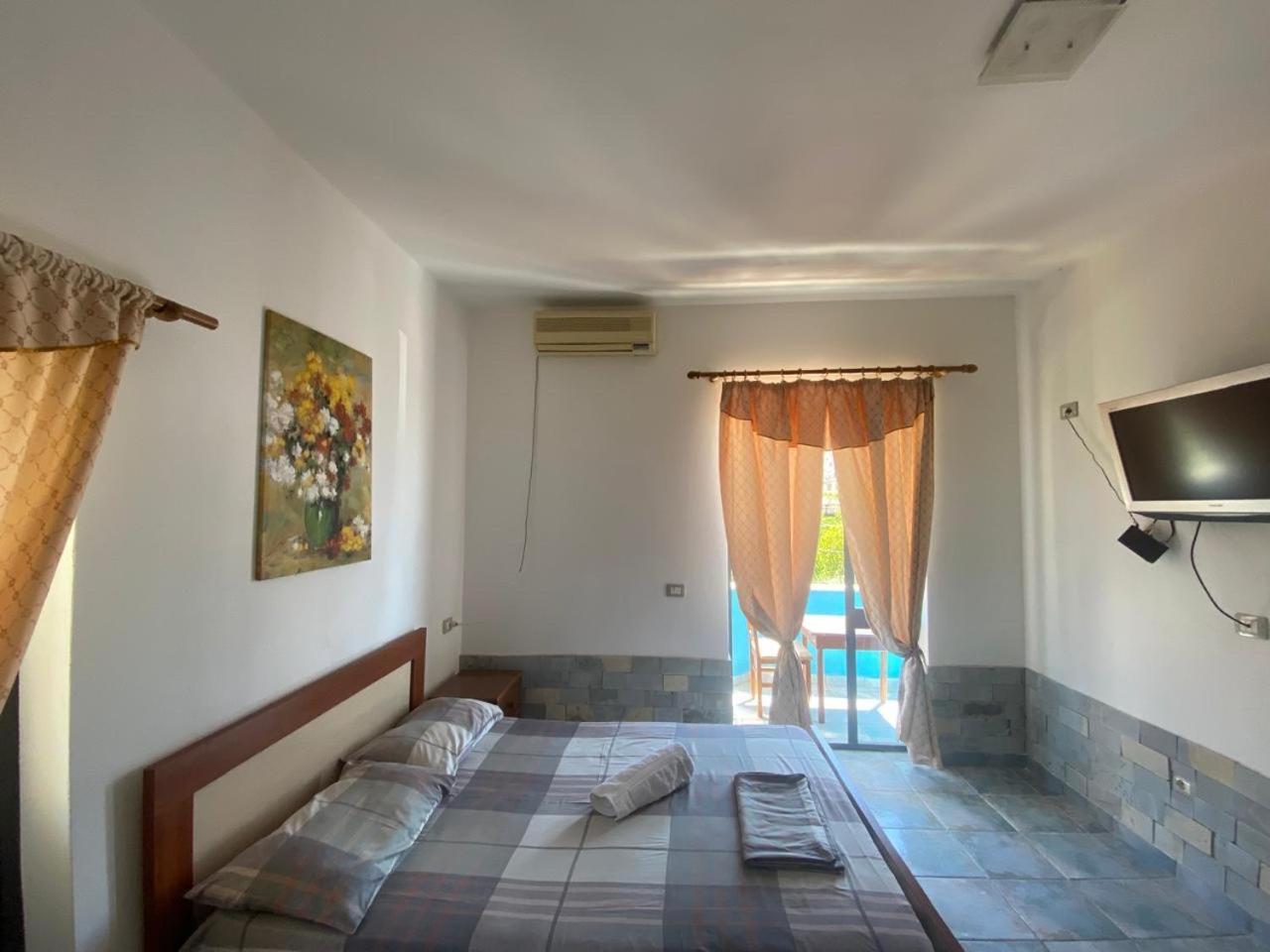 Hotel Adriatik Shëngjin 외부 사진